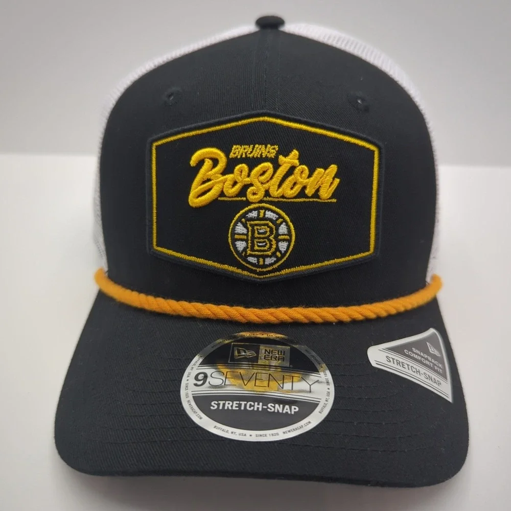 New Era 9SEVENTY Boston Bruins Hat Mens Black White Stretch Snap Trucker Cap NHL